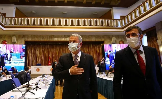 SON DAKİKA: Bakan Akar'dan dünyaya Doğu Akdeniz mesajı: Kararlılıkla devam edeceğiz-3