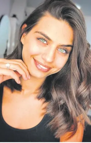 Mesut Özil'den sonra eşi Amine Gülşe de imaj değişikliği yaptı