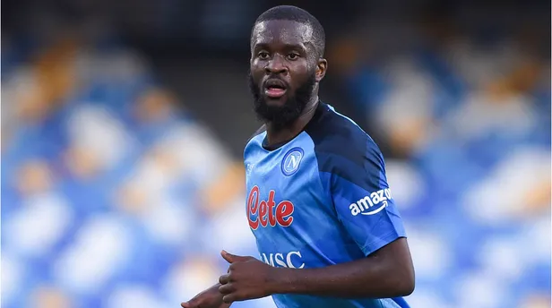 erden-timurdan-ali-koca-nispet-zaha-ziyech-tete-sonrasi-4-calim-65-milyon-euroluk-dribbling-ustasi-19-gol-35-a-1693048264687.jpg Erden Timur'dan Ali Koç'a nispet! 19 gol 35 asist! Zaha, Ziyech, Tete sonrası 4. çalım! 65 milyon euroluk dribbling ustası!-3