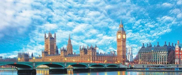 56 saatlik kısıtlama en çok turistlere yaradı: İstiklal Caddesi'ne akın ettiler | Koronavirüs haberleri-2