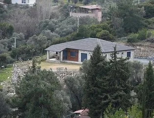 CHP Karaburun’u kaçak villa cennetine dönüştürdü!