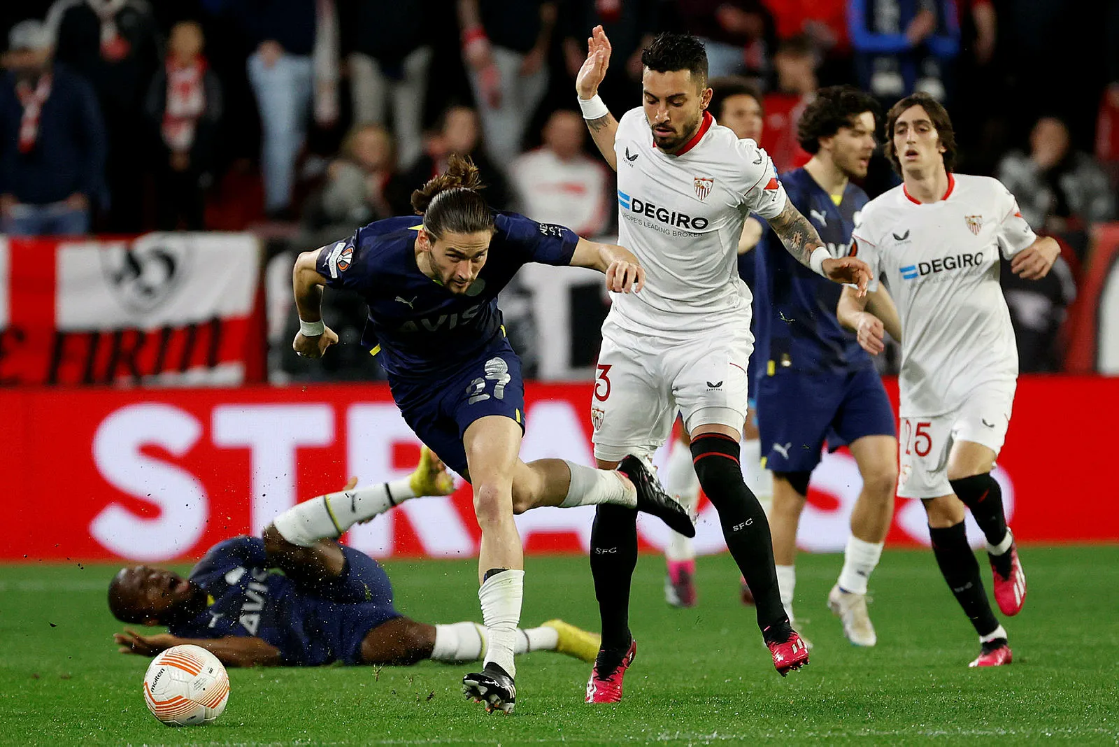 Okan Buruk listeyi verdi! Tam 5 dünya yıldızı - 20