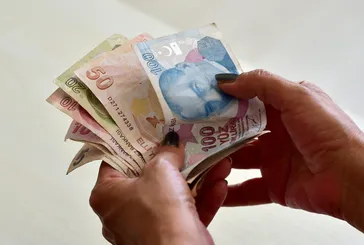 Emekliye en az 23 bin 716 lira! Zam için yeni anket geldi maaşları TAKVİM hesapladı