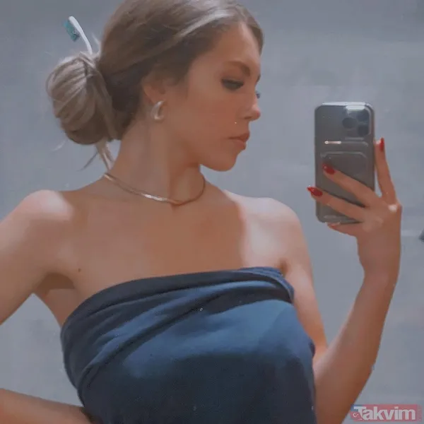 Aygün Aydın dekolteyi abarttı açıldıkça açıldı! Mayosunu gören şaşıp kaldı sosyal medya ikiye bölündü! ‘Senin adına utandık’ - 2