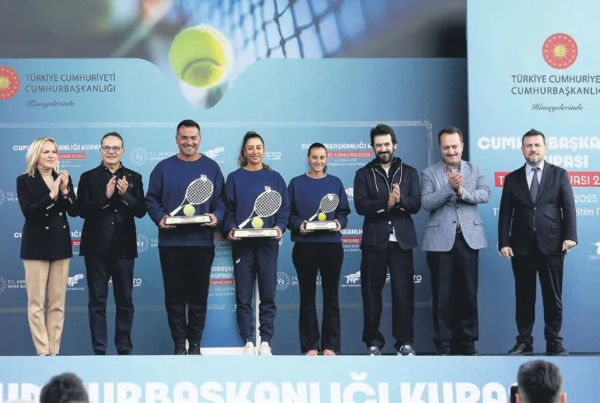 Büyükakçay ve Alkaya en büyük kupayı aldı