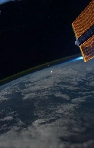 Uzay'da çöp krizi! UUİ acil koduyla yörünge değiştirdi