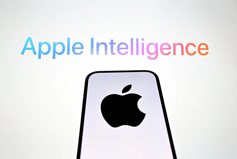 Apple Intelligence tanıtıldı ABD karıştı! Elon Musk'ın hedefinde OpenAI var: "Hepsini yasaklarım" | İşte İOS 18 sürümü ve yapay zekalı yeni Siri-6
