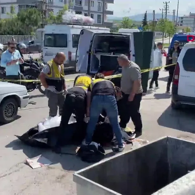 Samsun İlkadım’da feci kaza: Başını çöp konteynerine çarpan motokurye öldü