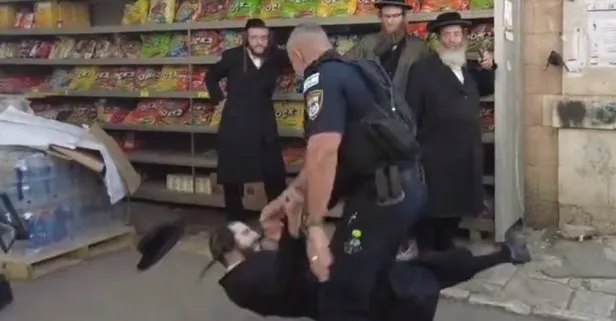 İşgalci İsrail polisi siyonizm karşıtı Yahudileri dövdü