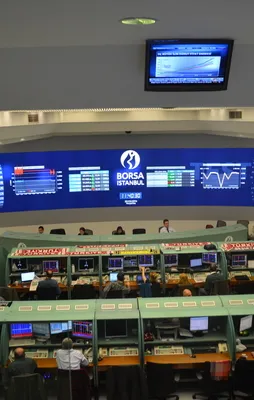 Borsa İstanbul zirveyi deniyor!