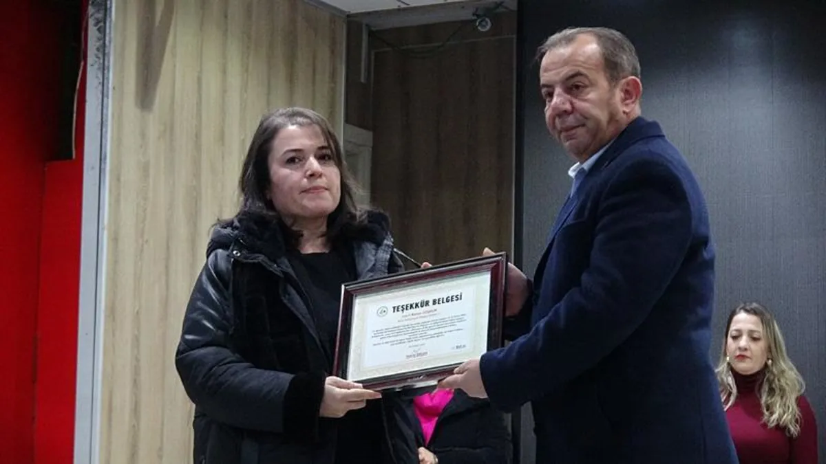 CHP'li Tanju Özcan tutuklu itfaiye personeline şeref belgesi verdi yargıyı tehdit etti