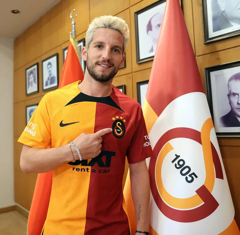 Galatasaray'da Mertens'ten şok karar! - 14