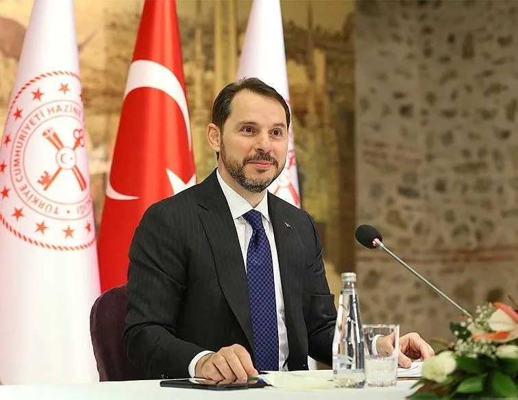 Bakan Albayrak’tan karne mesajı