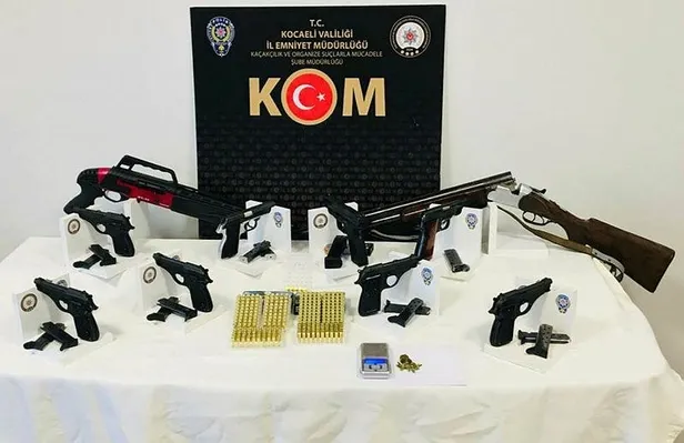 teror-orgutu-pkk-ypg-kamplarinda-silahli-egitim-alan-2-terorist-kocaelide-yakalandi-1655542904379.jpeg Terör örgütü PKK-YPG kamplarında silahlı eğitim alan 2 terörist Kocaeli'de yakalandı!-3