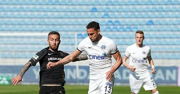 Kasımpaşa ve Yeni Malatyaspor yenişemedi! Kasımpaşa 0-0 Yeni Malatyaspor MAÇ SONU / ÖZET