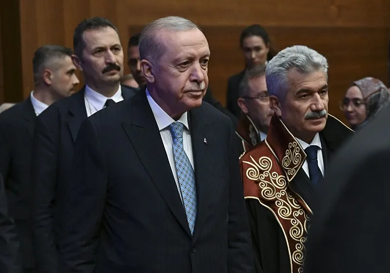 baskan-erdogandan-yeni-anayasa-ve-hukuk-devleti-mesaji-her-turlu-ayricaliga-ve-ayrimciliga-son-verdik-1778512367224.jpeg Başkan Erdoğan'dan yeni anayasa ve hukuk devleti mesajı: "Her türlü ayrıcalığa ve ayrımcılığa son verdik"-8