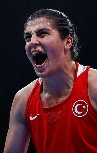 Altın kızlar tarih yazdı! Buse Naz Çakıroğlu, Hatice Akbaş, Busenaz Sürmeneli ve Şennur Demir altın madalya kazandı