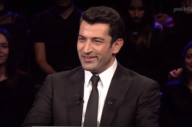 Hangisi Kanada'nın egemenliğinin sembollerinden biridir?