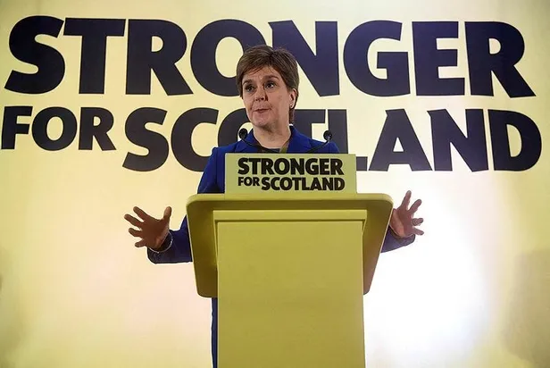 eski-iskocya-basbakani-nicola-sturgeon-gozaltina-alindi-1686537987097.jpeg Eski İskoçya Başbakanı Nicola Sturgeon gözaltına alındı-4