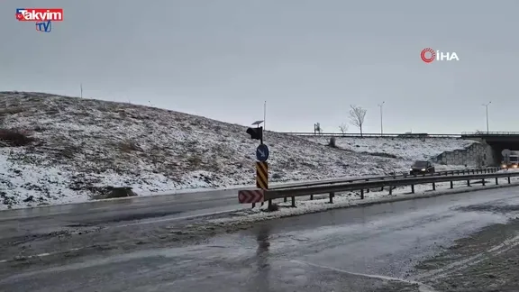 Tekirdağ’da kar yağışı şehri beyaza bürüdü