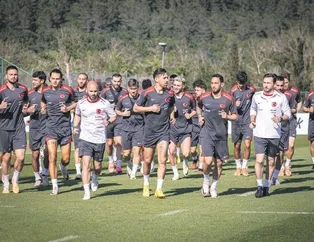 Milliler tam kadro çalıştı