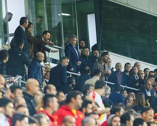 Ali Koç ve Göztepeli taraftarlar arasında gerginlik