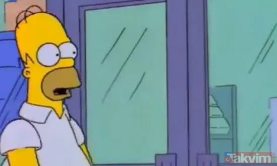 Dizinin bir bölümünde Homer Simpson depodan patlayıcı satın alıyor ve eve götürdüğü patlayıcıyı yanlışlıkla yakıyor ve tüm şehir alevler altında kalıyor.