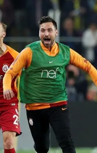 Galatasaray Fenerbahçe'nin rekorunu elinden aldı