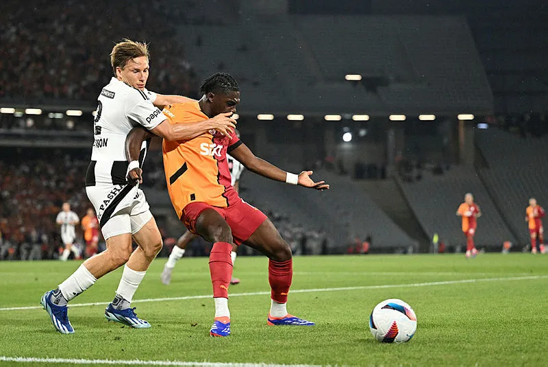 Galatasaray'da 5 ayrılık birden! Zaha'nın ardından onlar da yolcu - 11