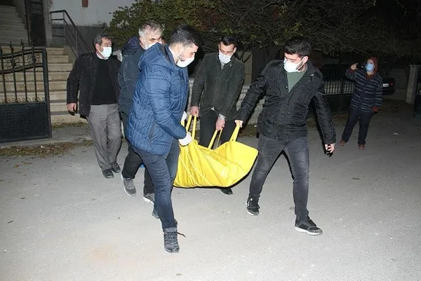 Konya’nın Beyşehir ilçesinde eşini boğazından bıçakladı! Polisi arayıp her şeyi itiraf etti-7