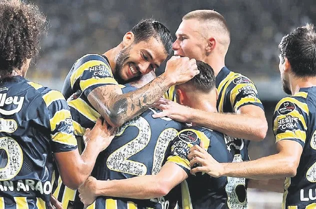 Şampiyonluğun ayak sesleri! Fenerbahçe'nin istatistiklerinde 2013 ayrıntısı