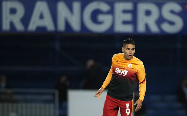 1607411813459.jpg Galatasaray'da Falcao depremi! Artık iyileşse bile forma giyemeyecek-2