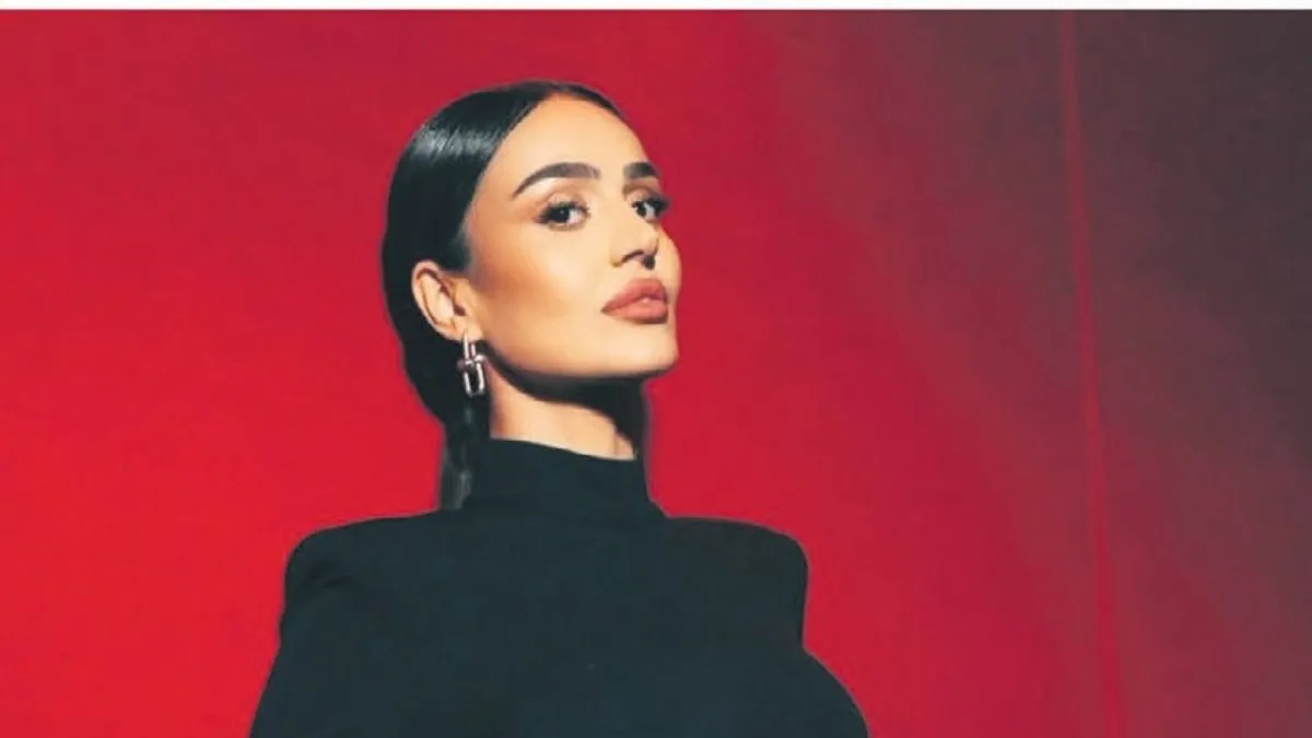 Elif Buse Doğan'ın Yeni Tarzıyla Çıkış Yapan Şarkısı!
