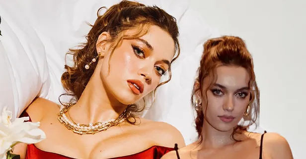 Afra Saraçoğlu bakımından ödün vermedi! Uçaktaki pozu çok konuşuldu