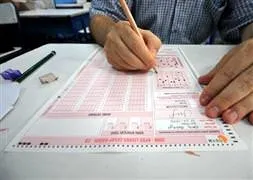 Sınava girip soruları satmışlar