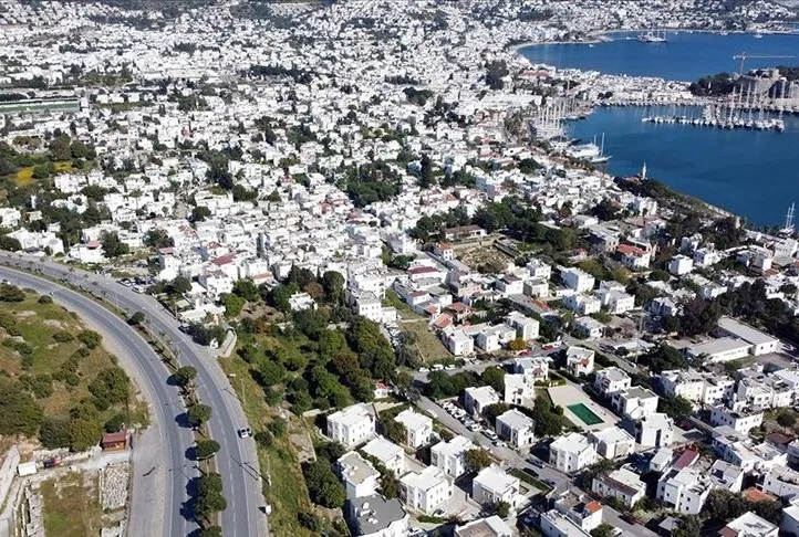 ’’Halt’’yapı