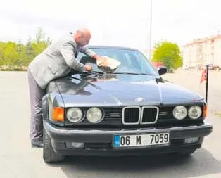 Özal’ın makam aracı satılık