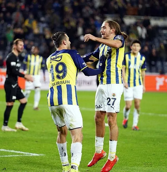 fenerbahce-geriye-dustugu-macta-altayi-devirdi-irfan-can-bir-gol-ve-bir-asistle-maca-damgasini-vurdu-1642625485988.jpeg Fenerbahçe geriye düştüğü maçta Altay'ı devirdi! İrfan Can bir gol ve bir asistle maça damgasını vurdu-6