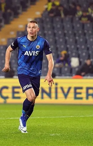 Napoli Szalai için Fernerbaçe ile ilk teması gerçekleştirdi! 10 milyon Euro...