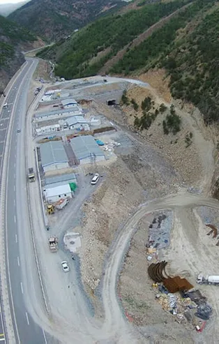 Türkiye’nin en uzun dünyanın 2. en uzun tüneli olacak! Yeni Zigana Tüneli inşaatında yüzde 78 seviyesine ulaşıldı