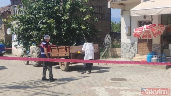 Bursa Orhangazi'de çok acı olay! Dedesinin kullandığı traktör minik Utku Soyaslan'ın sonu oldu: Aile sinir krizi geçirdi - 5