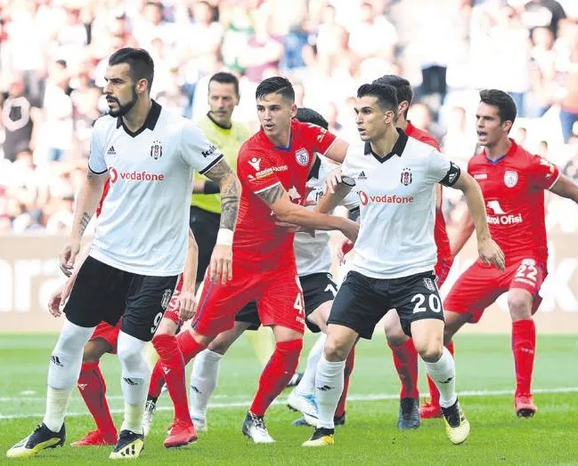 Beşiktaş’tan keyif veren prova