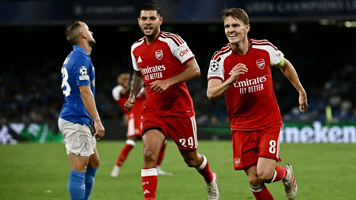Arsenal, Napoli'yi Ödegaard'ın golüyle 1-0 mağlup etti