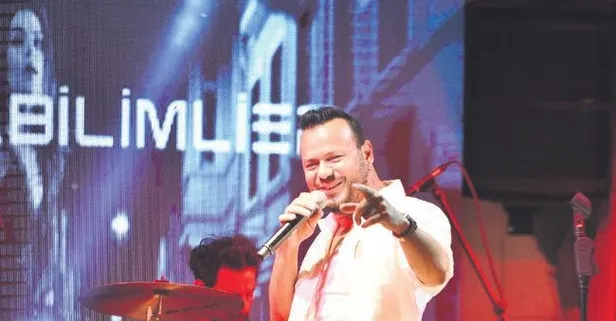 Deha Bilimler, Bodrum'un popüler mekanında tüm rezervasyonları doldurdu!