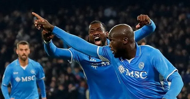 Napoli, Juve’yi 2 golle geçti