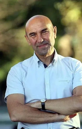 CHP'nin İzmir adayı Tunç Soyer işkenceci babasıyla gurur duyuyormuş!