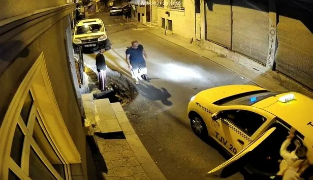 muge-anli-gundeme-getirmisti-sislide-bosanma-asamasindaki-esini-zorla-kaciran-zorba-yakalandi-1631205322919.jpeg Müge Anlı gündeme getirmişti! Şişli’de boşanma aşamasındaki eşini zorla kaçıran zorba yakalandı!-2
