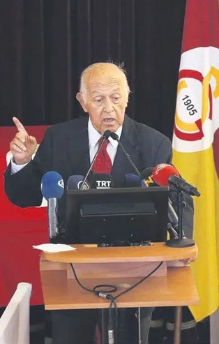 Divan’da UltrAslan polemiği