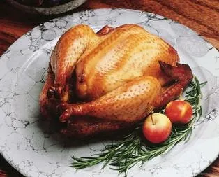 Tavuk kanser saçıyor