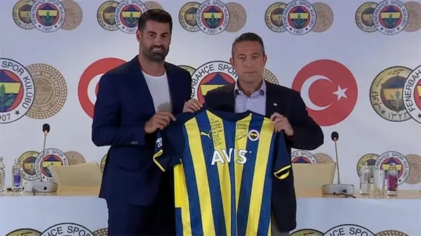 son-dakika-fenerbahcede-volkan-demirel-donemi-sona-erdi-baskan-ali-koc-duyurdu-1626254866272.jpg